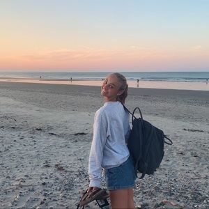 Meet your Posher, Andrea